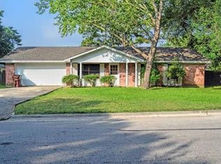 430 Connolly Cir W, Lockhart, TX 78644