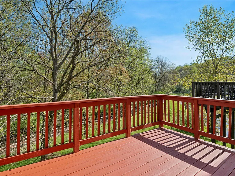 103 Birchwood Dr — Photo 14