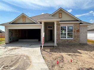 2203 Johnny Lyon Ct, Bryan, TX 77807