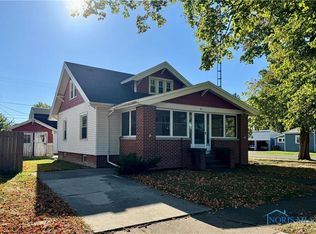 951 Grove St, Defiance, OH 43512