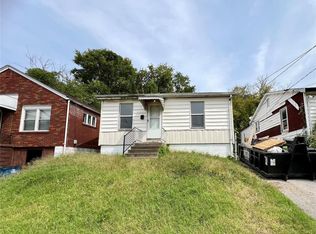 7009 Garesche Ave, Saint Louis, MO 63136