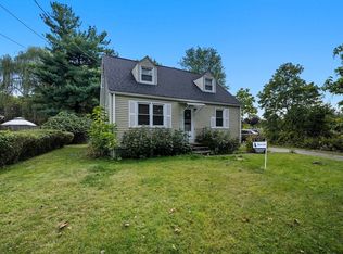 145 Amostown Rd, West Springfield, MA 01089