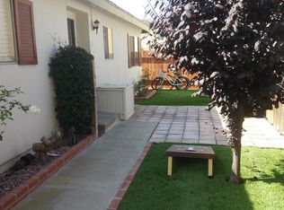 216 Joliet Ave, Huntington Beach, CA 92648