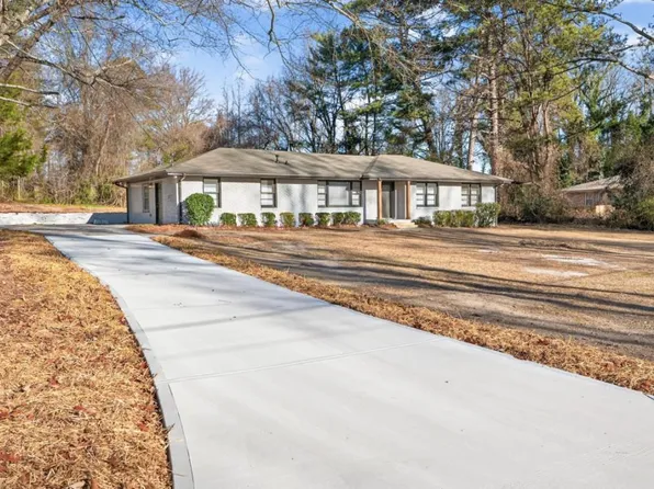 2569 Poplar St, Snellville, GA 30078