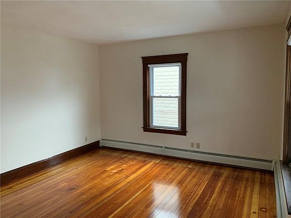 5th image of 37 Slater Park Ave