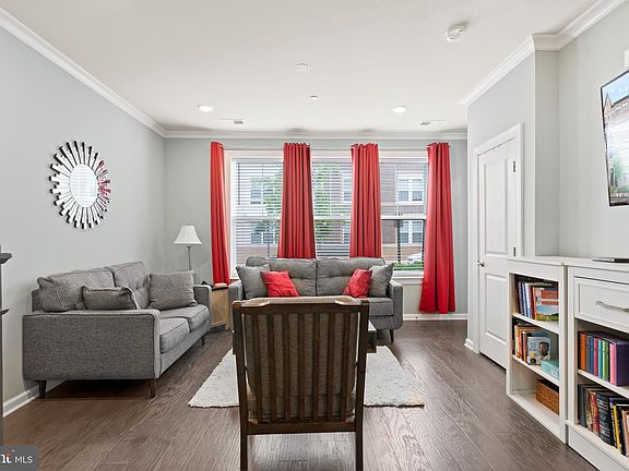 5th image of 20760 Wood Quay Dr
