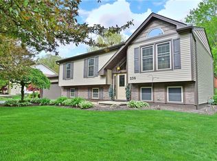 236 Fox Run, Cortland, OH