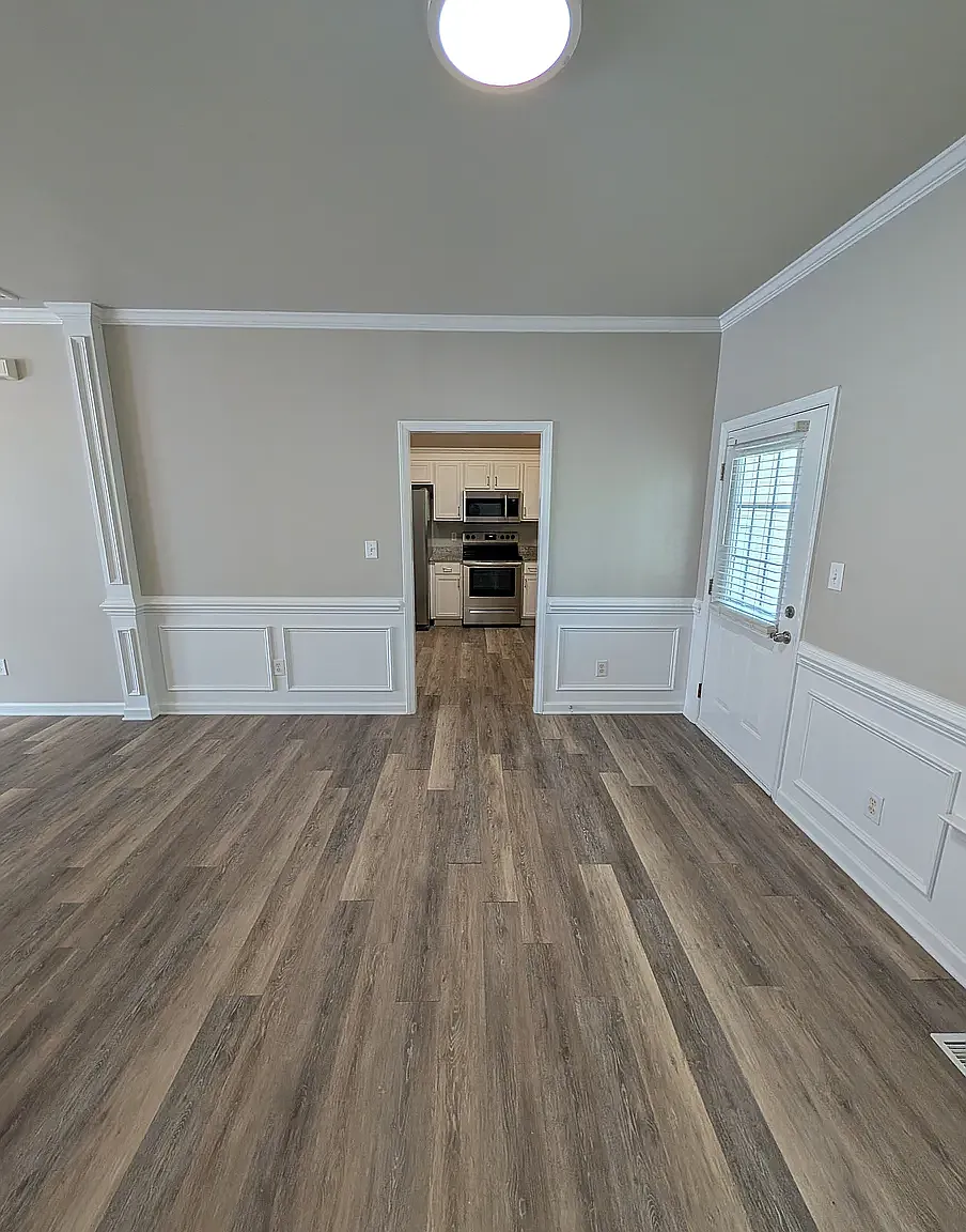 3 bed, 2.5 bath, 1450 sqft, $1,895 — Photo 2