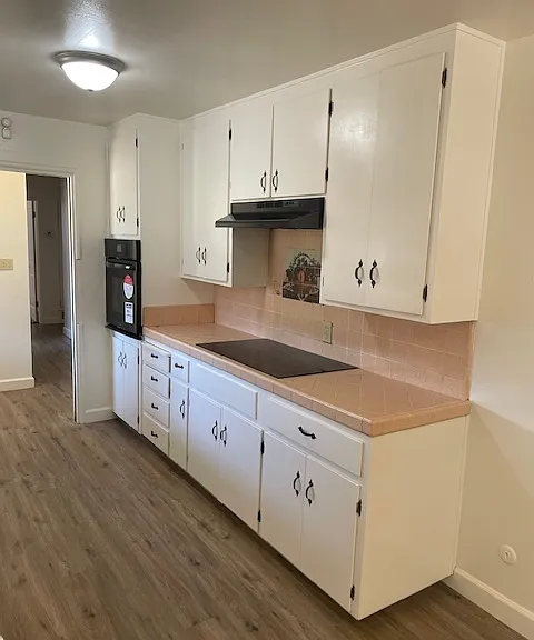 1719 Elizabeth Ave — Photo 3