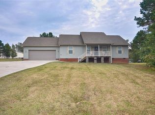 257 Amandale Ln, Lexington, NC 27295