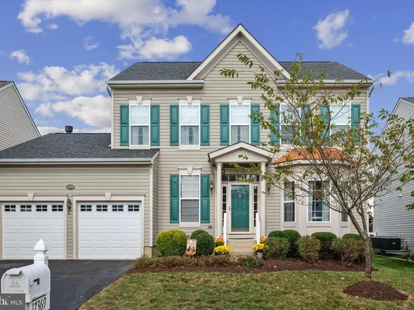 17369 Tedler Cir, Round Hill, VA 20141