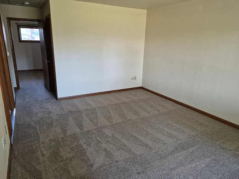 1150 Louisiana Ave — Photo 1