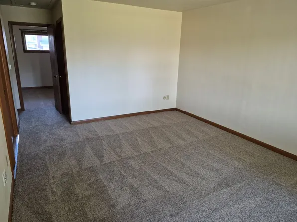 Colonial Gardens Apartments, 1150 Louisiana Ave #48, Perrysburg, OH 43551