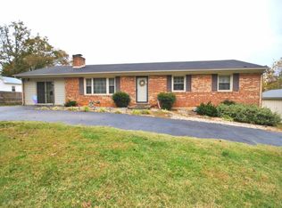 372 Lynch Mill Rd, Lynch station, VA 24571