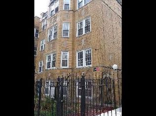 2040 N Albany Ave, Chicago, IL 60647