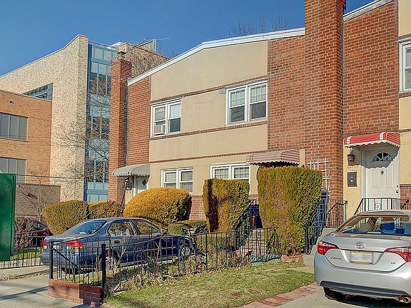 3rd image of 211-01 48th Ave