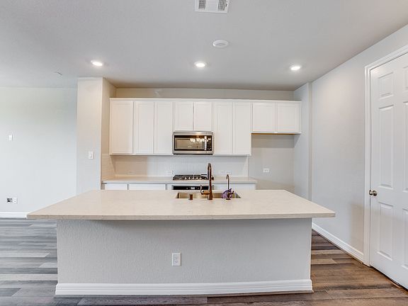 9470 Caddo Ridge Elevation Image 3