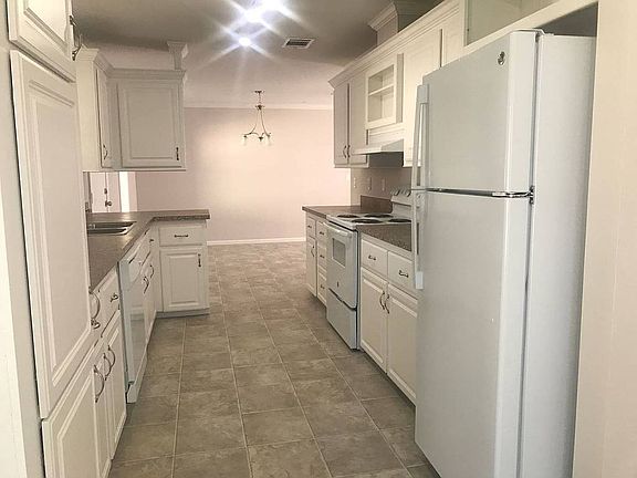4th image of 14306 Menorca Ct #1138