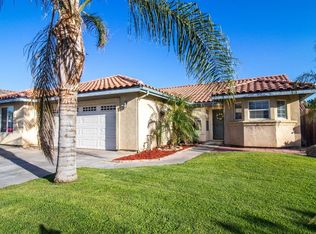 403 Scarletfire Dr, Bakersfield, CA 93307