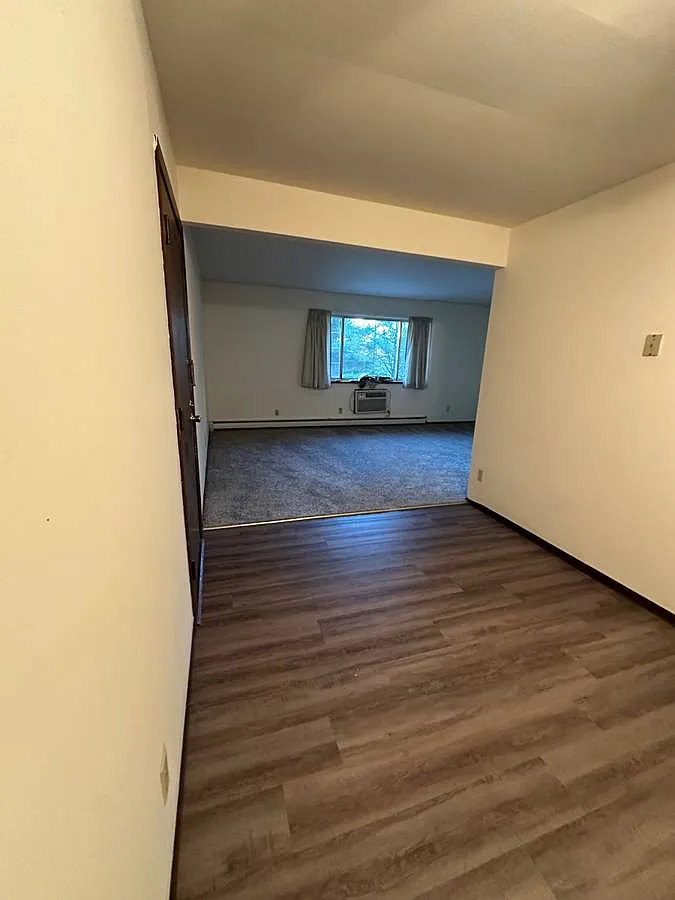 2 bed, $1,199 — Photo 2