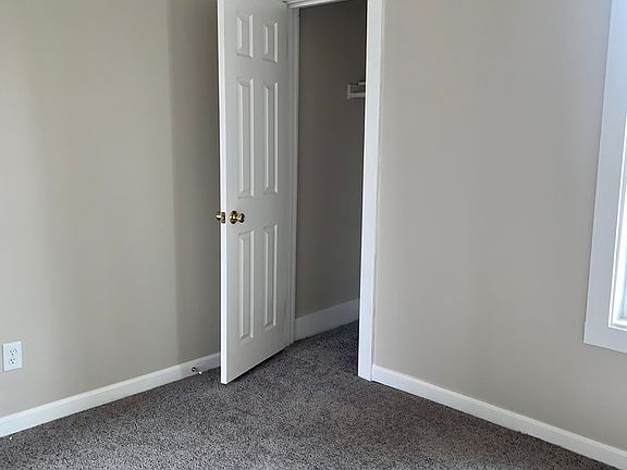 5th image of 1207 Parker Ave