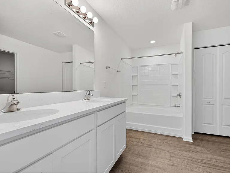 2283 Shady Breeze Ln — Photo 42
