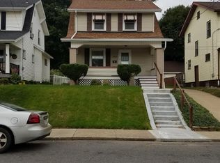 1523 Shriver Ave NE, Canton, OH
