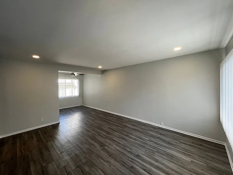 12323 Texas Ave — Photo 7