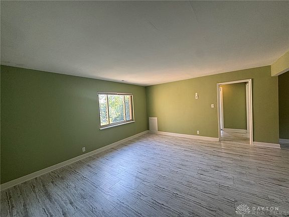 2nd image of 2366 S Patterson Blvd #7
