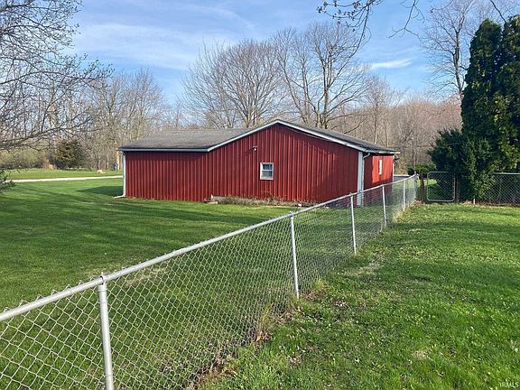 2nd image of 8441 E County Road 650 S