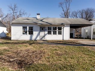 12 Helen Ct, Cahokia, IL 62206