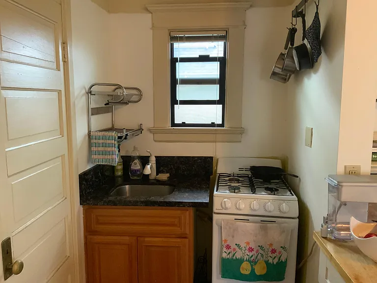 1409 SE 14th Ave — Photo 4
