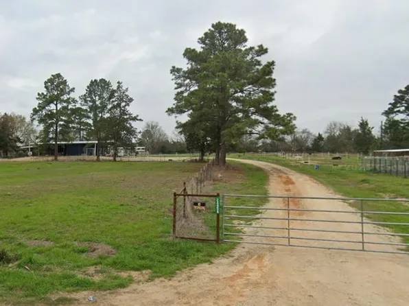24954 Bailey Grove Rd, Montgomery, TX 77356
