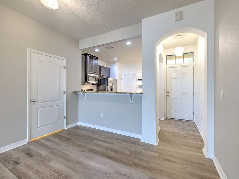 5116 Bay Isle Cir — Photo 11
