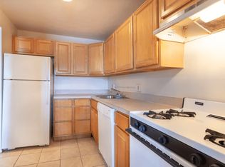 Columbus Park Apartments, Bedford, OH 44146