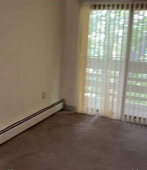 Townhouse Road Apartments — Photo 29