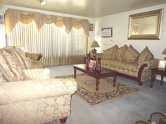 3rd image of 384 Yates Ave
