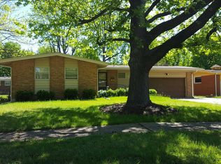 9742 Venice Dr, Saint Louis, MO 63136
