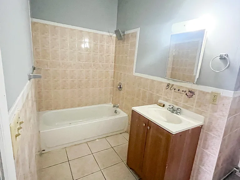 341 16th Ave #3F — Photo 7