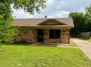 608 Karen St, Hewitt, TX 76643