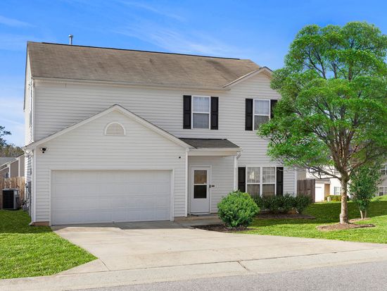 200 Quartermaster Dr, Sanford, NC 27330