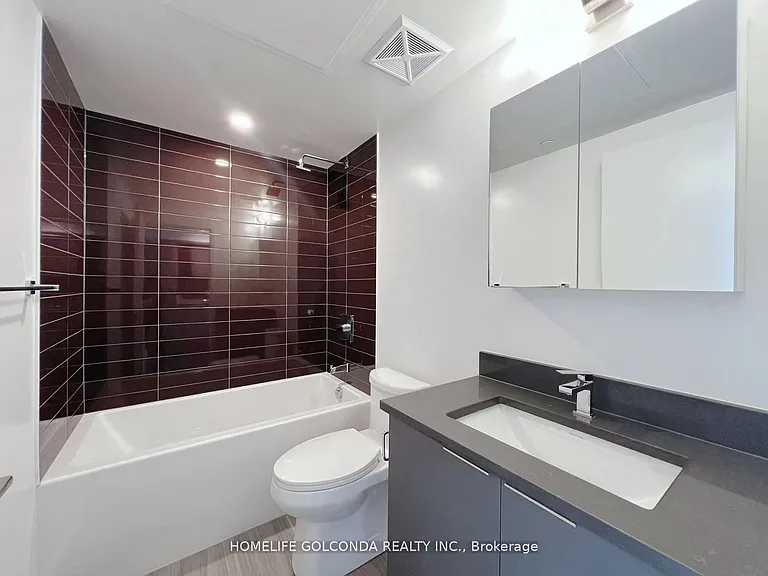 2031 Kennedy Rd #1121 — Photo 5