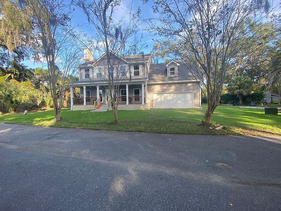 1st image of 18 Oak Marsh Dr