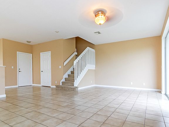 5th image of 2772 S Evergreen Cir