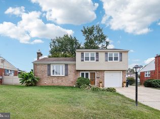 11 N Booth Dr, New Castle, DE 19720