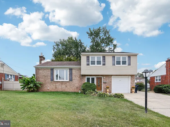 11 N Booth Dr, New Castle, DE 19720