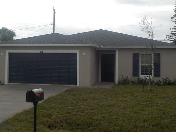 2nd image of 418 SW Fields Ave