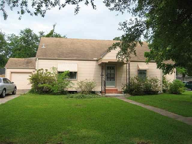 1st image of 4640 Evergreen Dr
