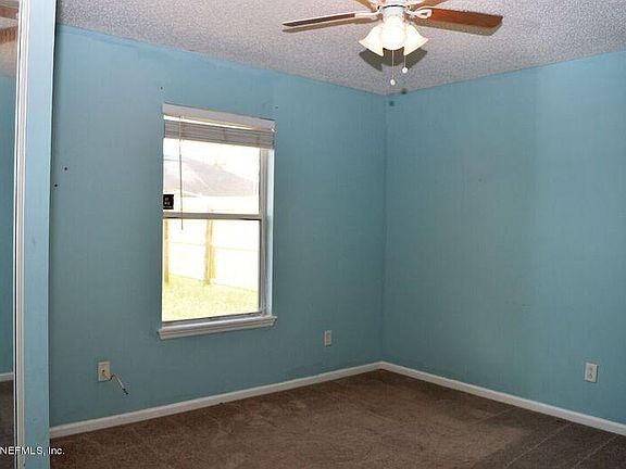 3rd image of 1504 Redbird Creek Dr