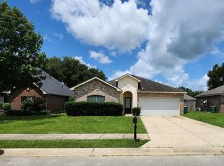 10376 English Manor Dr, Gulfport, MS 39503